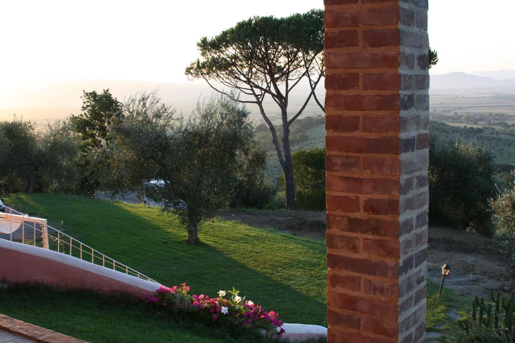 Bed and Breakfast Il Pino Vetulonia Экстерьер фото